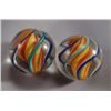 Image 1 : Lot 23: Swirl. Solid Core. Matched Pair. 21/32". M 9.8