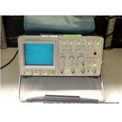 TEKTRONIX 2465 300MHZ OSCILLOSCOPE (print sequence:) 68649