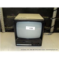 TEKTRONIX DX05 VIDEO MONITOR (print sequence:) 68663