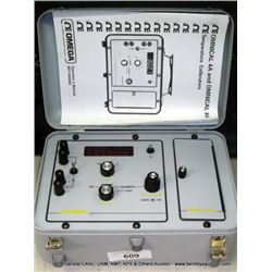 OMEGA OMNI-CAL 4A TEMPERATURE CALIBRATOR (print sequence:) 68998