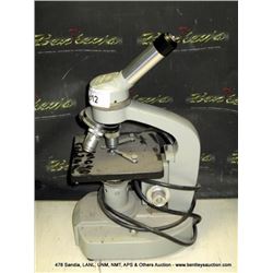 SPI 1823 MICROSCOPE (print sequence:) FY1101040