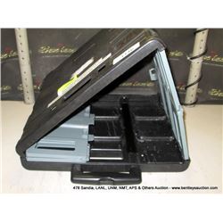 FOLDING BOX (print sequence:) 68794