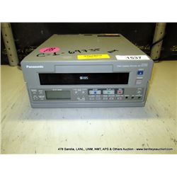 PANASONIC AG-5700 VCR (print sequence:) 69735