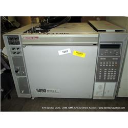 HP 5890 SERIES II GAS CHROMATOGRAPH (print sequence:) 69737
