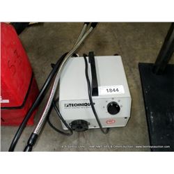TECHNIQUIP FOI-150 150W FIBER OPTIC ILLUMINATOR
