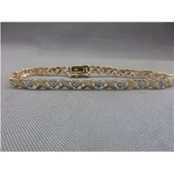 Heart-shape Hugs & Kisses Diamond-set Bracelet