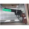 Image 1 : Used Crossman air gun