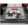 Image 1 : 2 Rings of skeleton keys
