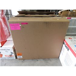 New Victoria Secret 2.18 acrylic display unit