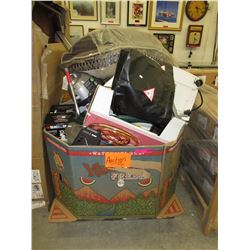 Skid of used & store return goods