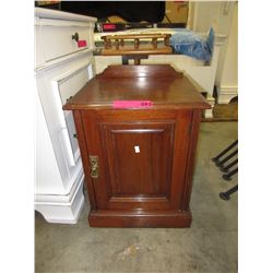 Victorian - Mahogany smoker's cabinet