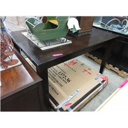 New - Dining table with pop-up leaf