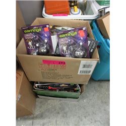 New Halloween makeup & accessories