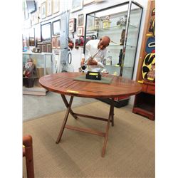 Solid Teak table - Round