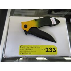 12 New folding knives