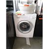 Image 1 : Used Bosch front loading washer