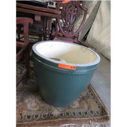 Ceramic patio heater base