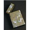Image 1 : A MOTHER OF PEARL CHEROOT CASE, diapered layout, hinged lid, 13cm x 8cm  100-150...