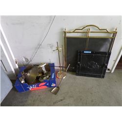 FIREPLACE DOOR, SCREEN & LIGHT FIXTURE