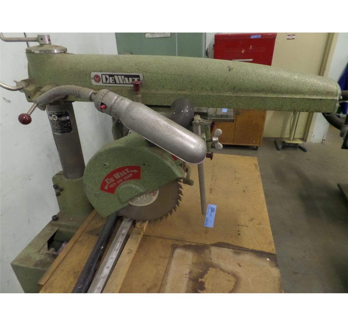 DEWALT RADIAL ARM SAW