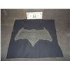 Image 1 : BATMAN VS SUPERMAN DAWN OF JUSTICE DESERT SUIT CHEST BAT GLYPH WITH MATERIAL BEN AFFLECK 3