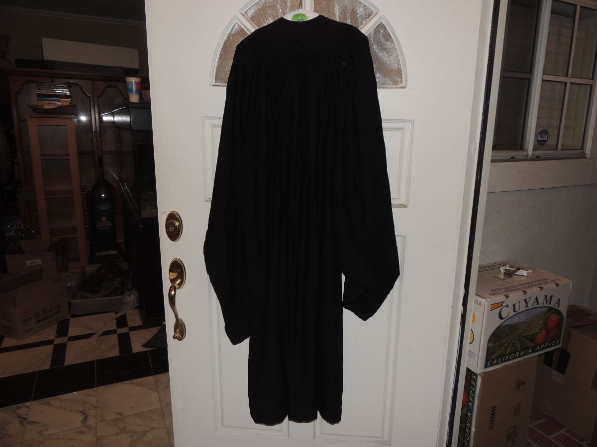 SPIDER-MAN PETER PARKER COLLEGE GRADUATION GOWN