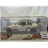 Image 2 : DALE EARNHARDT JR #8 BUDWEISER CAMO 07 MONTE CARLO