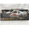Image 2 : DALE EARNHARDT JR #8 E CONCERT REPLICA