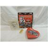 Image 1 : LOT 4 DALE EARNHARDT COLLECTIBLES