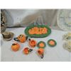 Image 4 : LOT 5 VINTAGE RESIN MINIATURE TEA SETS
