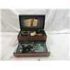 Image 1 : VINTAGE MUSIC JEWELRY BOX W/ JEWELRY