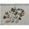 Image 1 : BOX LOT ASSORTED COUNTRY DOLLHOUSE ACCESSORIES
