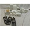 Image 2 : LOT 14 VINTAGE WHITE WOODEN DOLLHOUSE FURNITURE