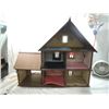 Image 1 : LARGE WOODEN VINTAGE DOLLHOUSE