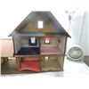 Image 2 : LARGE WOODEN VINTAGE DOLLHOUSE