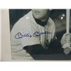 Image 2 : MICKEY MANTLE AUTOGRAPHED PHOTO FRAMED