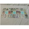 Image 1 : LOT 24 1976 BASEBALL CARDS