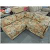 Image 3 : VINTAGE RETRO SECTIONAL COMFY COUCH