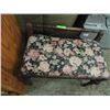 Image 3 : VINTAGE FLORAL VANITY BENCH