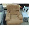 Image 1 : OVERSTUFFED RECLINGING CHAIR