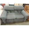 Image 2 : OVERSTUFFED BLUE LOVE SEAT