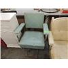 Image 1 : VINTAGE SALON CHAIR