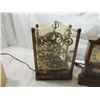 Image 2 : LOT 3 VINTAGE CLOCKS