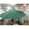 Image 5 : LARGE 8 FT GREEN PATIO UMBRELLA