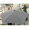 Image 1 : GREY UMBRELLA PATIO/BEACH