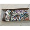 Image 1 : BOX LOT MISC SPORTS TRADING CARDS LOOSE