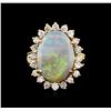 Image 1 : 14KT Yellow Gold 6.16ct Opal and Diamond Ring