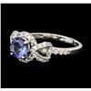 Image 2 : 14KT White Gold 1.25ct Tanzanite and Diamond Ring