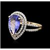 Image 2 : 14KT Yellow Gold 3.19ct Tanzanite and Diamond Ring