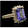 Image 2 : 14KT Yellow Gold 5.32ct Tanzanite and Diamond Ring